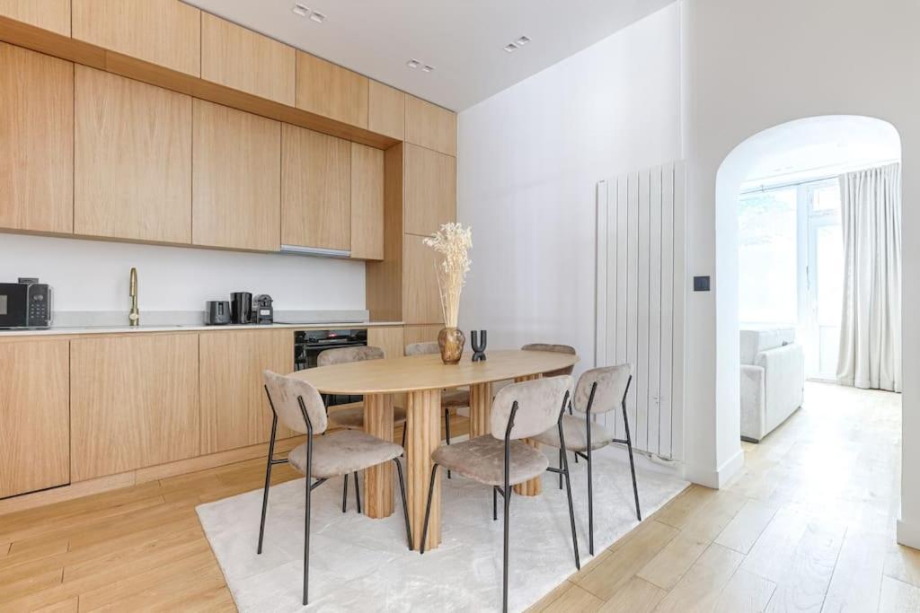 Appartamento Zen & Luxury 2br Flat - Eiffel Tower Parigi